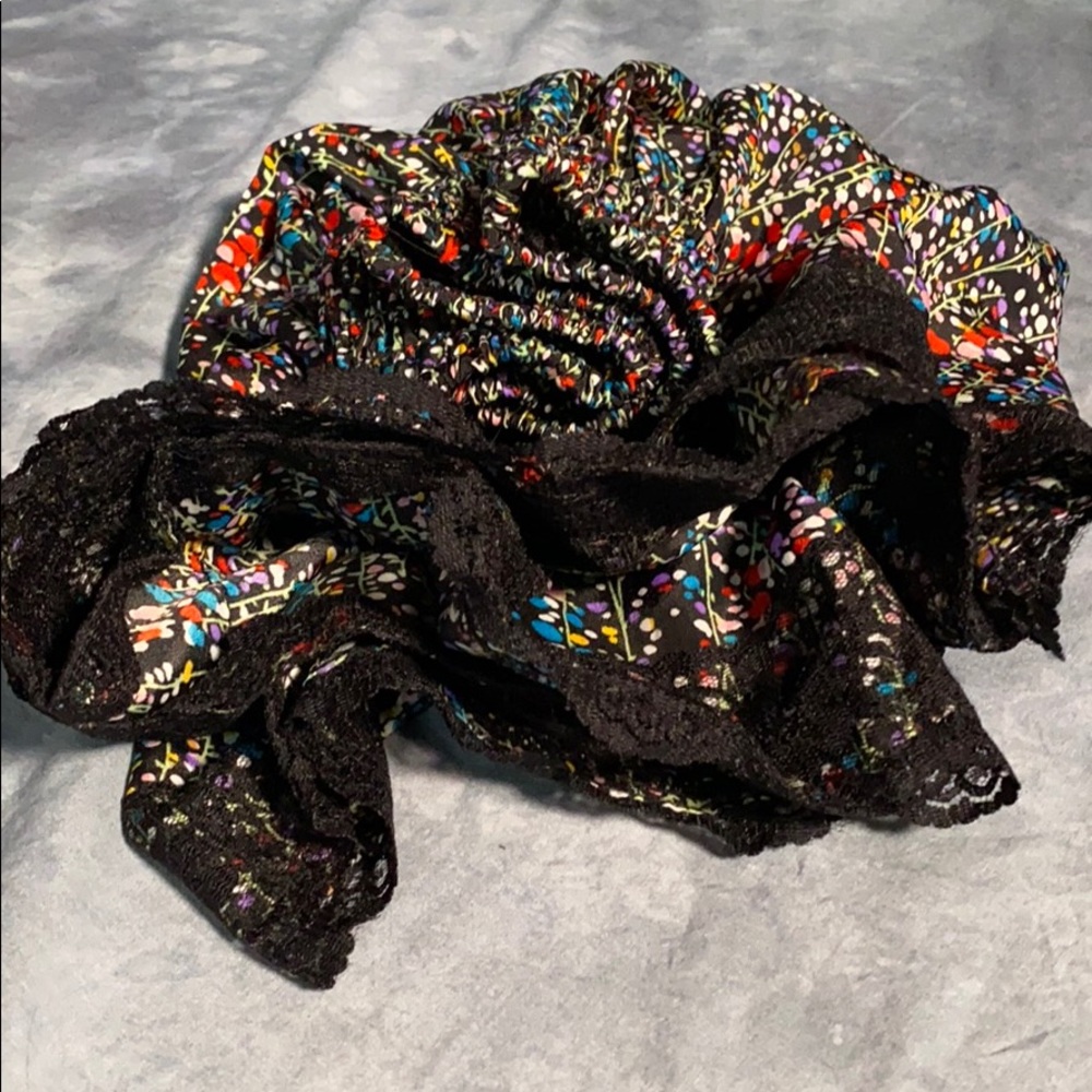 π3 for $15 π Forever 21 XXi Floral Lace Skirt Juniors size S π₯³ Host Pick π₯³ - Picture 16 of 16